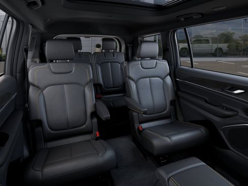 New 2026 Jeep Grand Cherokee L Limited AWD/4WD image 42