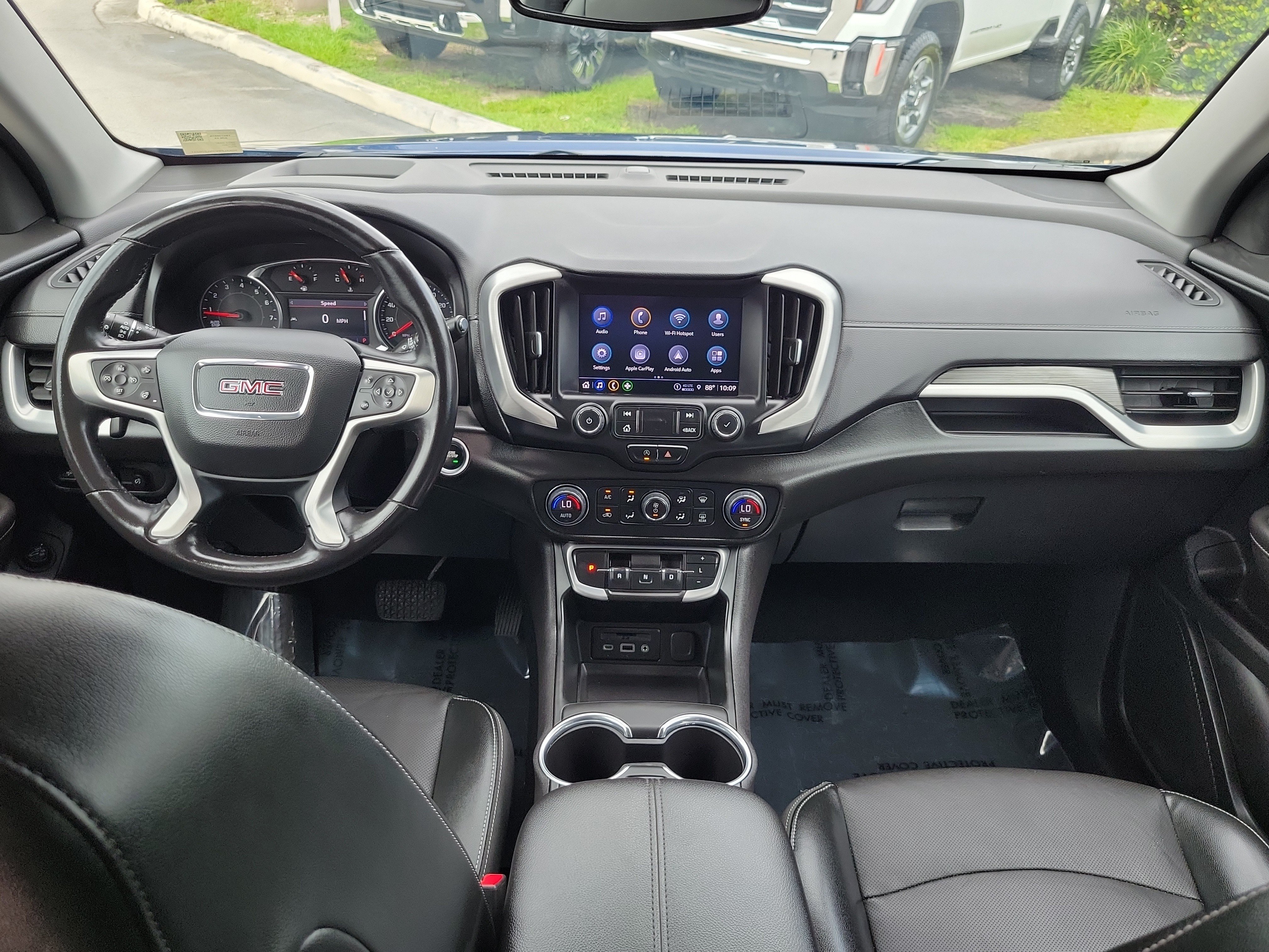 Used 2022 GMC Terrain SLT w/ Tech Package FWD image 18