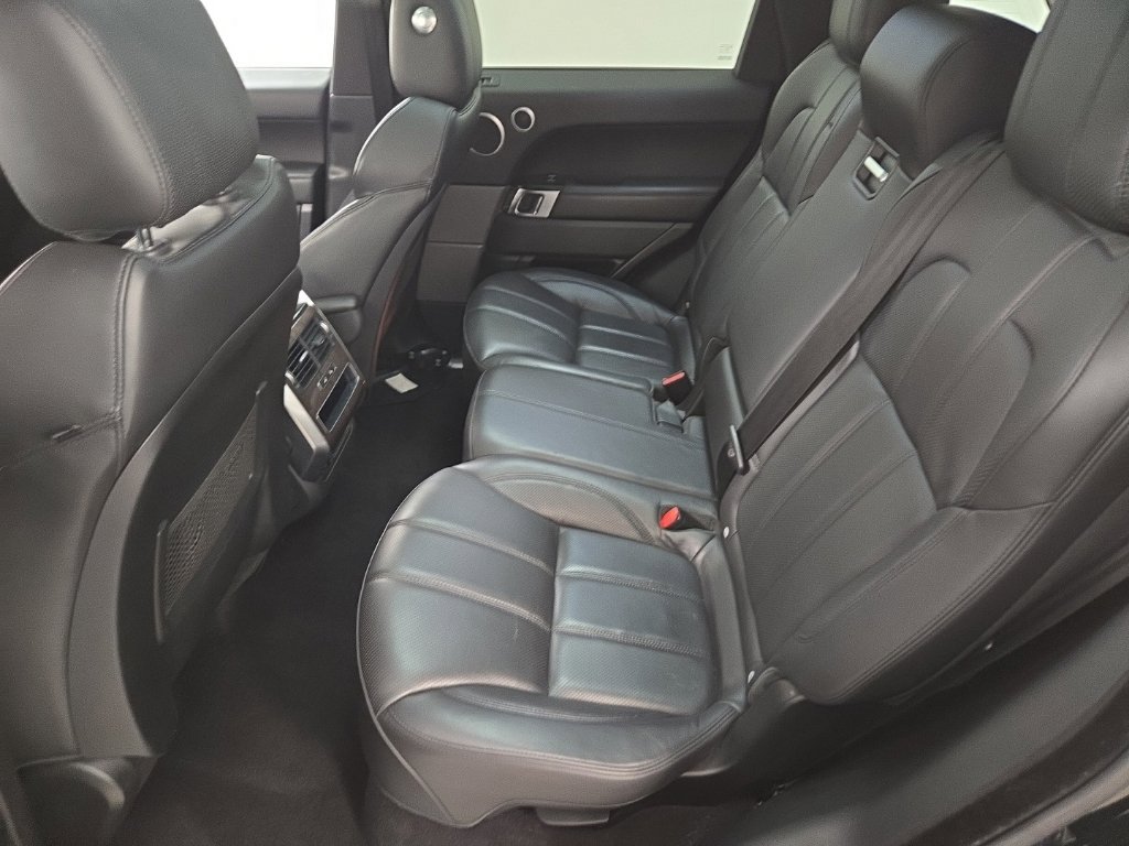 Used 2017 Land Rover Range Rover Sport HSE AWD/4WD image 22