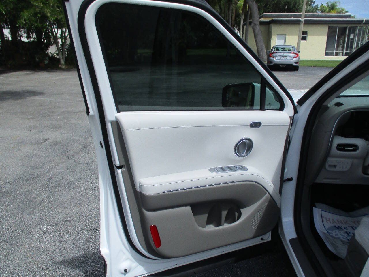 Used 2026 Hyundai Palisade SEL Premium FWD image 24