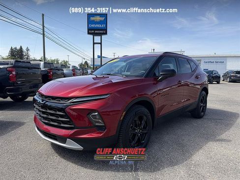 Used 2024 Chevrolet Blazer LT w/ Convenience Package AWD/4WD image 1