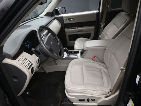 Used 2010 Ford Flex SEL image 15