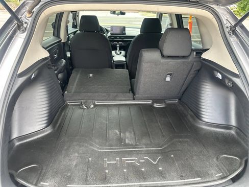 Used 2024 Honda HR-V LX image 33