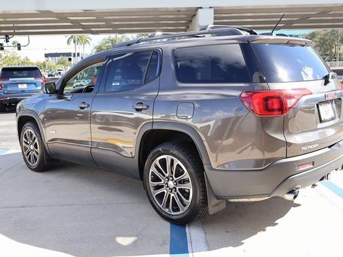 Used 2019 GMC Acadia SLT image 4