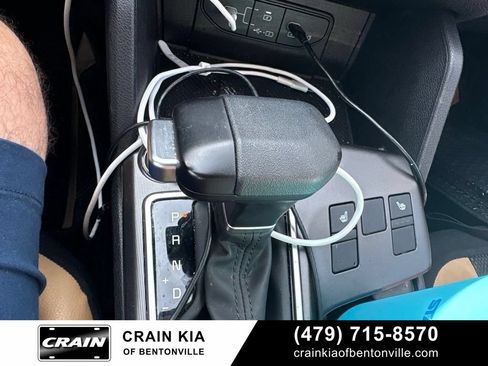 Certified 2026 Kia Sportage EX w/ EX Panorama Roof Package FWD image 20