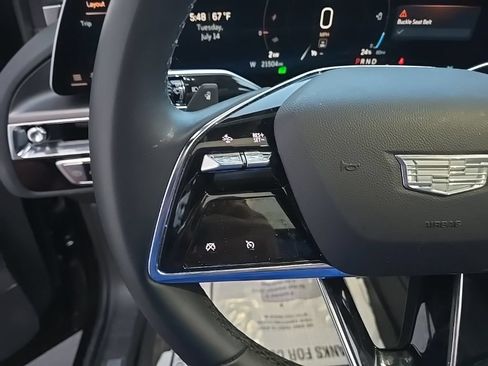 Certified 2024 Cadillac Lyriq Tech AWD/4WD image 22