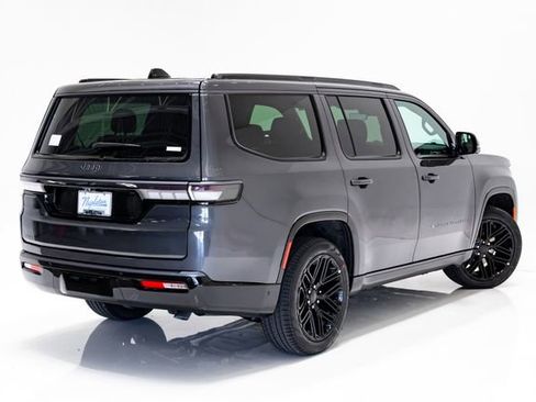 New 2026 Jeep Grand Wagoneer Limited AWD/4WD image 33