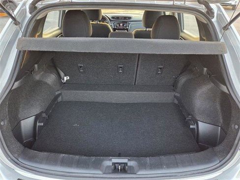 Used 2020 Nissan Rogue Sport S image 13