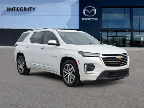 Used 2022 Chevrolet Traverse High Country w/ LPO, Floor Liner Package AWD/4WD image 1