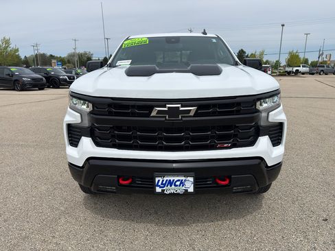 Used 2025 Chevrolet Silverado 1500 LT Trail Boss w/ Convenience Package II AWD/4WD image 8