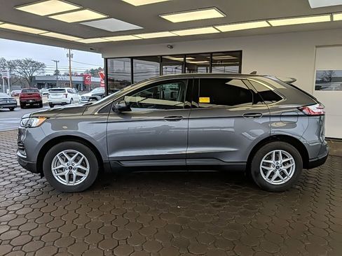 Certified 2024 Ford Edge SEL w/ Convenience Package AWD/4WD image 11