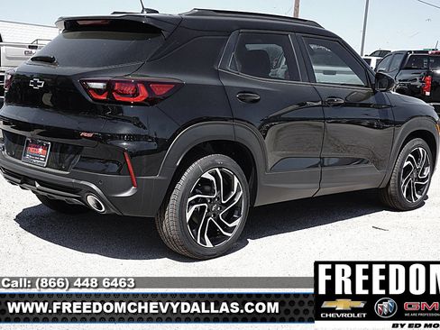 New 2026 Chevrolet TrailBlazer RS w/ Convenience Package FWD image 7