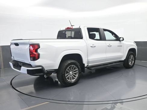 Used 2023 Chevrolet Colorado LT w/ LT Convenience Package RWD image 6