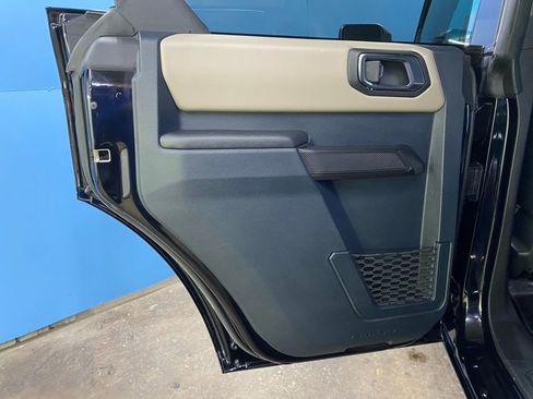 Used 2024 Ford Bronco Wildtrak image 39