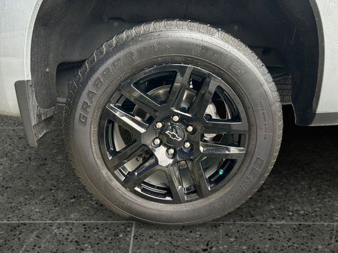 Used 2024 Chevrolet Silverado 1500 Custom AWD/4WD image 5
