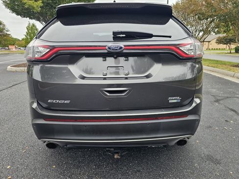 Used 2017 Ford Edge SEL image 5