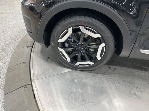 New 2025 Kia Telluride EX w/ EX Captain's Chair Package image 29