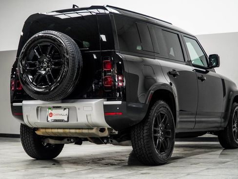 Used 2025 Land Rover Defender 110 S AWD/4WD image 12