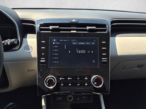 Certified 2023 Hyundai Tucson SEL FWD image 11