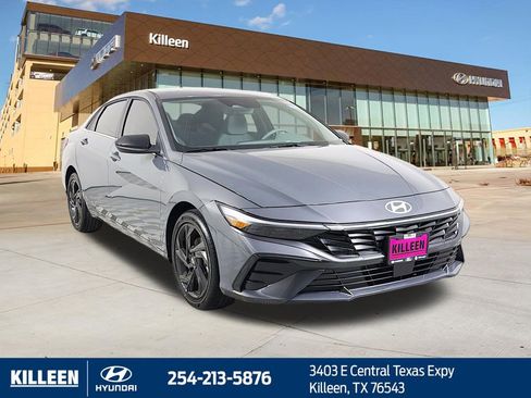 New 2026 Hyundai Elantra SEL Sport Premium FWD image 1