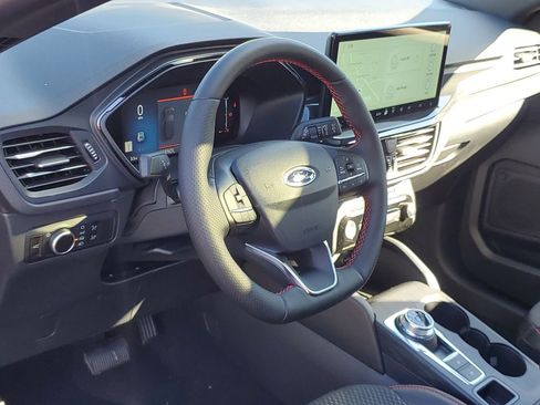 New 2026 Ford Escape ST-Line w/ Tech Pack #1 image 9