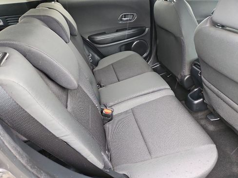 Used 2022 Honda HR-V EX image 19
