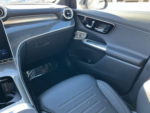 New 2026 Mercedes-Benz GLC 300 4MATIC image 10