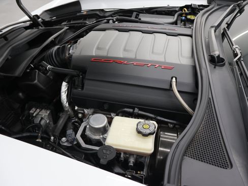 Used 2015 Chevrolet Corvette Stingray Coupe w/ 3LT Preferred Equipment Group RWD image 14