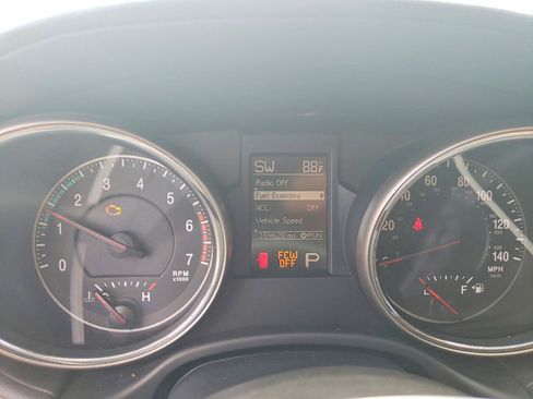Used 2012 Jeep Grand Cherokee Overland AWD/4WD image 8