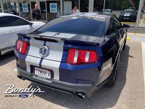 Used 2011 Ford Mustang Shelby GT500 RWD image 4