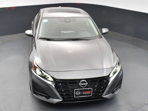 New 2025 Nissan Altima 2.5 SV w/ SV Special Edition Package image 44