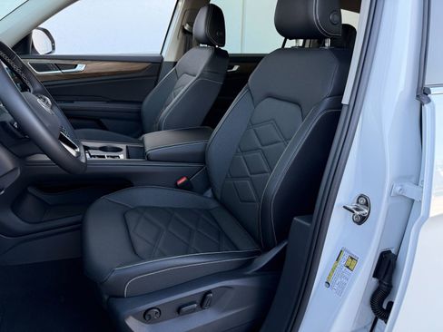 New 2026 Volkswagen Atlas SE image 19