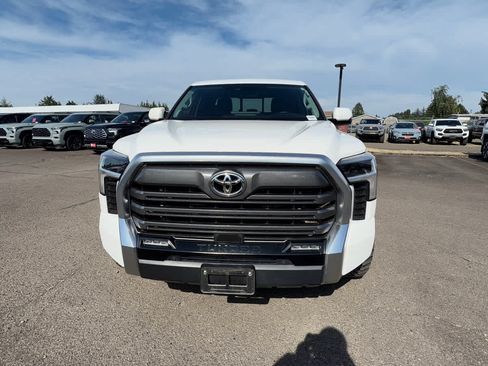 Used 2022 Toyota Tundra Limited AWD/4WD image 5