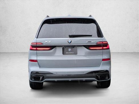 Used 2026 BMW X7 xDrive40i w/ Executive Package AWD/4WD image 7