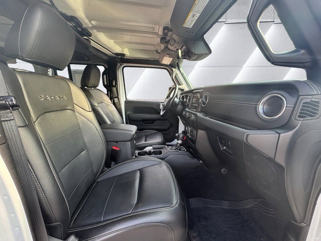Used 2021 Jeep Wrangler Unlimited Sahara AWD/4WD image 14
