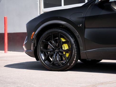 Used 2025 Lotus Eletre image 16