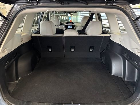 Certified 2022 Subaru Forester AWD/4WD image 3