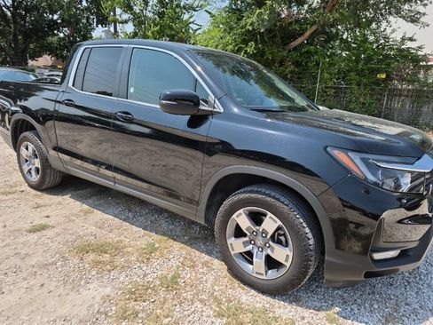 Used 2025 Honda Ridgeline RTL image 4