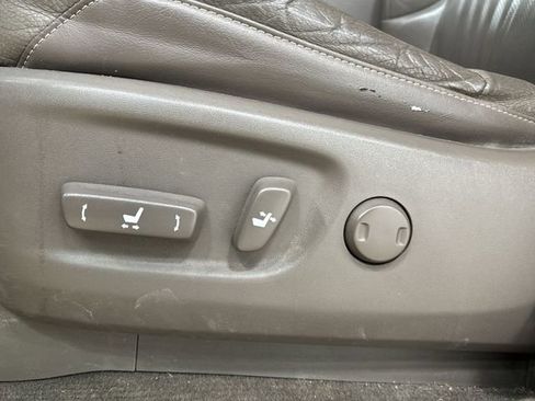 Used 2016 Lexus GX 460 w/ Premium Package image 15