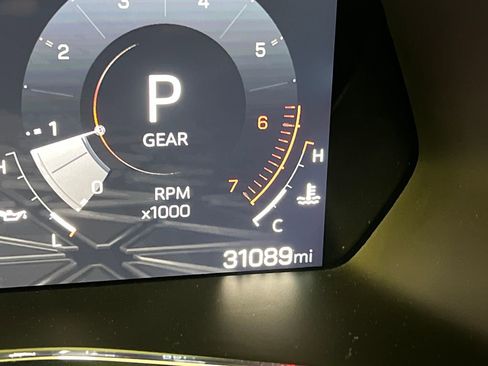 Certified 2024 GMC Canyon Denali AWD/4WD image 21