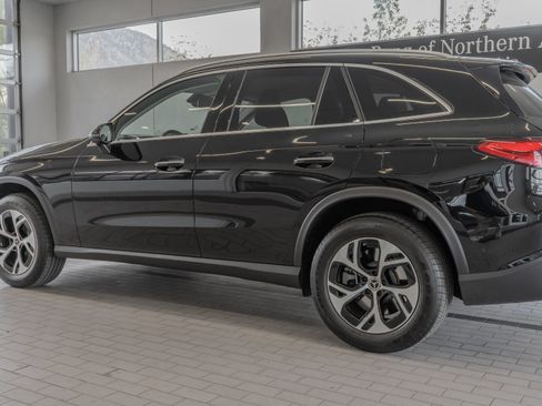 Certified 2025 Mercedes-Benz GLC 350e 4MATIC image 13