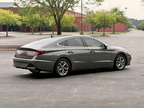 Used 2022 Hyundai Sonata SEL w/ Cargo Package FWD image 8