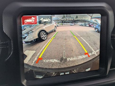 Used 2023 Jeep Wrangler Sahara w/ Cold Weather Group image 14