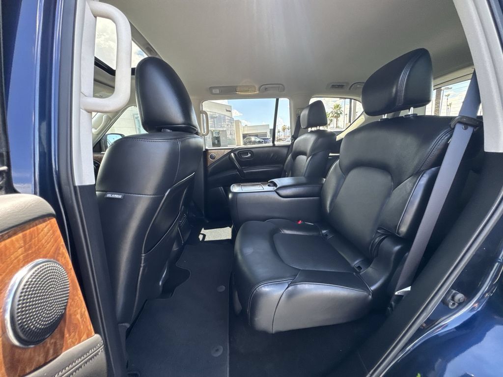 Used 2024 Nissan Armada SL w/ Captain's Chairs Package AWD/4WD image 26