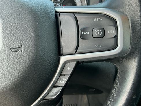 Used 2020 RAM 1500 Big Horn image 25