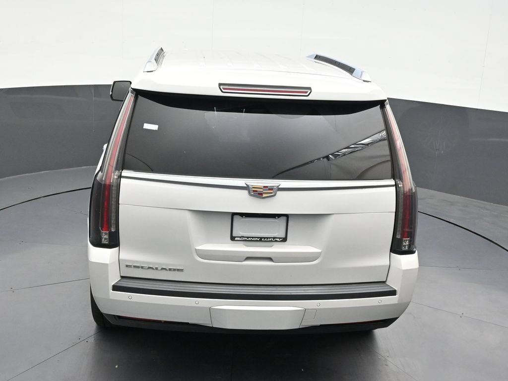 Used 2020 Cadillac Escalade 2WD image 19