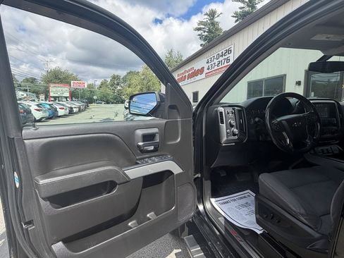 Used 2019 Chevrolet Silverado 1500 LT w/ All Star Edition AWD/4WD image 10