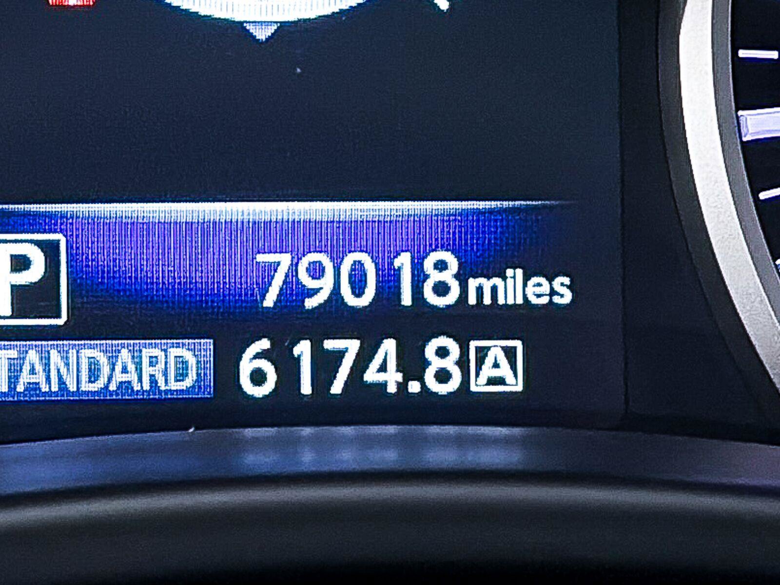 Used 2015 INFINITI Q50 Premium w/ Navigation Package RWD image 29