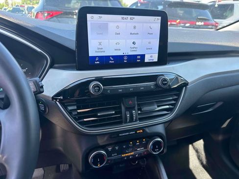 Used 2022 Ford Escape SEL AWD/4WD image 27