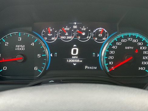 Used 2016 Chevrolet Suburban LTZ image 34